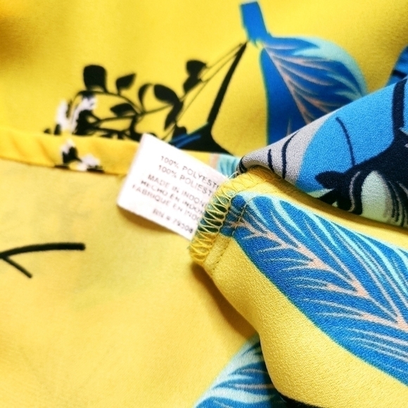 𝅺violet + Claire Floral Blouse - Picture 4 of 5